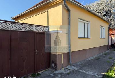 Casă cu 3 camere cu Canalizare în Hălchiu - 17