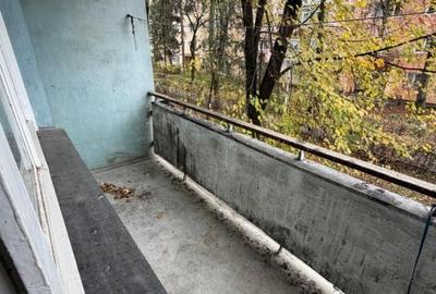 Tatarasi- Apartament 3 camere decomandat, etajul 1 - 6