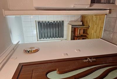 Inchiriez pe termen lunggarsoniera mobilata si utilata . - 1