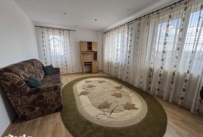 Apartament cu 3 camere în Cetate - 17