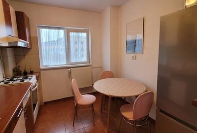 Apartament cu 2 camere semidecomandat, mobilat în 13 Septembrie - 3