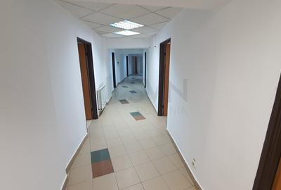 Birou, de 525 mp, în P-ța Unirii - 15