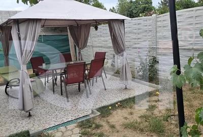 Casă cu 3 camere cu Canalizare în Central - 2