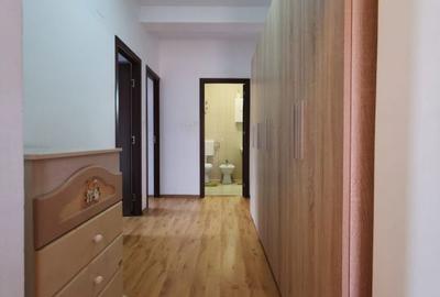 Apartament cu 3 camere decomandat în Sânandrei - 4