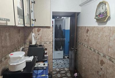 Apartament cu 3 camere nedecomandat în Micro III - 5