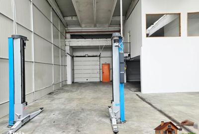 Spațiu comercial, de 291 mp, în Central - 3