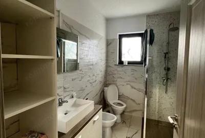 Casă cu Teren 300 Mp în Central - 12