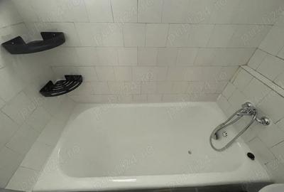 Apartament cu 3 camere decomandat în 1 Mai - 8