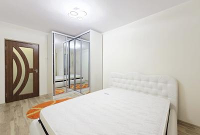 Apartament 3 camere Micro 38 etaj 1 renovat si mobilat modern - 8