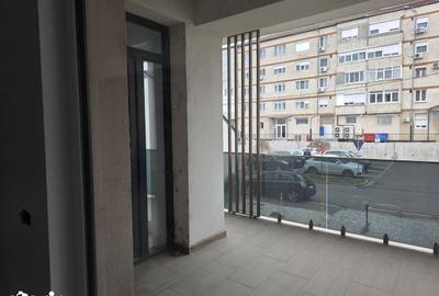Spațiu comercial, de 244 mp, în Nufărul - 7