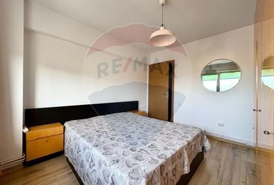 Apartament 3 camere,  Calea Bucuresti -zona Mc Donald's - 11