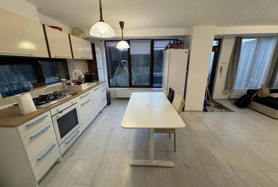 Inchiriez apartament 3 camere - 6