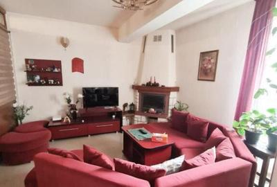 Afacere la cheie! Pensiune de 722 mp, cu 800 mp de teren, Fl - 1