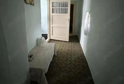 Casă cu 3 camere cu Teren 1700 Mp în Coslogeni - 1