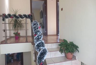 Casă cu 5 camere în Luduș - 4