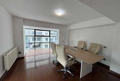 Birou, de 130 mp, în Unirii - 8