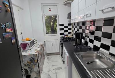 Apartament cu 2 camere semidecomandat în Giurgiului - 2