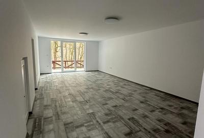 Casă cu 7 camere cu Teren 420 Mp în Corunca - 1