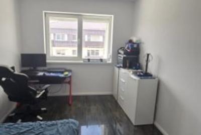 Vând apartament tip studio cu 2 camere - 4