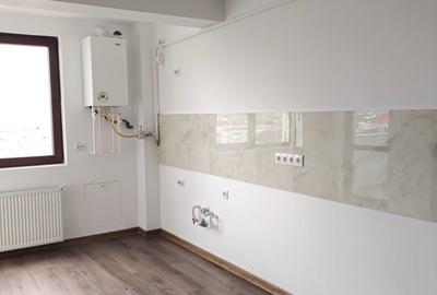 Apartament cu 3 camere decomandat în Central - 2