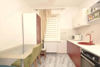 Apartament cu 3 camere decomandat în Berceni - 2