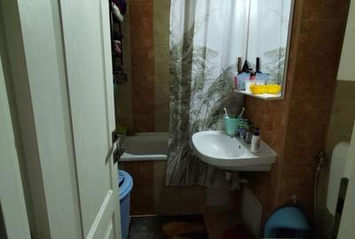 Apartament cu 3 camere decomandat în Gemenii - 1