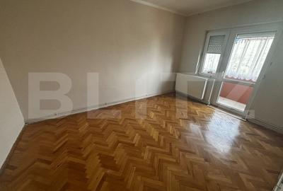 Apartament cu 3 camere, decomandat, 96 mp, zona Micro 16 - 3
