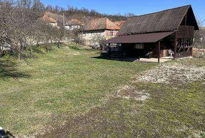 Teren de 1000 mp, în Stana - 7