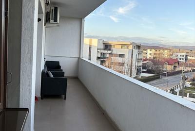 Apartament cu 3 camere în Ostroveni - 2
