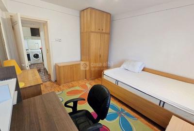 Piata Unirii, 2 camere decomandat, ready to move - 5