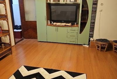 Apartament cu 4 camere decomandat în Central - 3