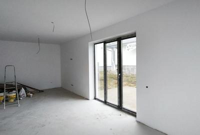 Casă cu 5 camere cu Teren 507 Mp în Corunca - 9