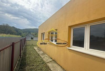 Casă cu 5 camere cu Teren 757 Mp în Luncani - 12