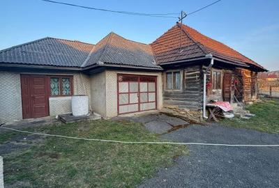 Casă cu 3 camere cu Teren 4000 Mp în Central - 18