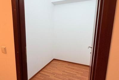 Apartam 2 cam , centrala , a.c. , spațios 66mp - 6