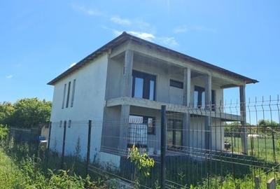 Casă cu 4 camere în Balotești - 3