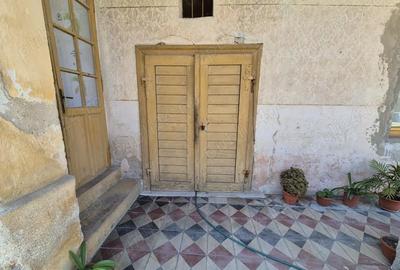 Casă cu 5 camere în Zăbrani - 8