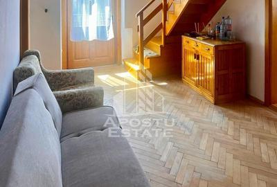 Apartament cu 2 camere decomandat, mobilat în Central
