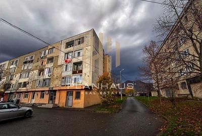 Garsoniera - etaj 2, in apropiere de liceul C. D. Nenitescu - 3