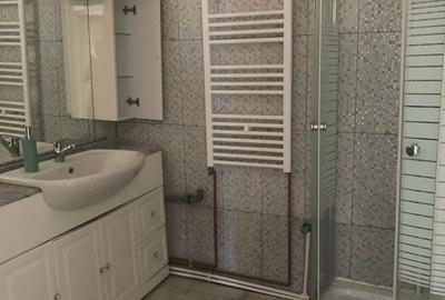 Casă cu Teren 200 Mp în Central - 7