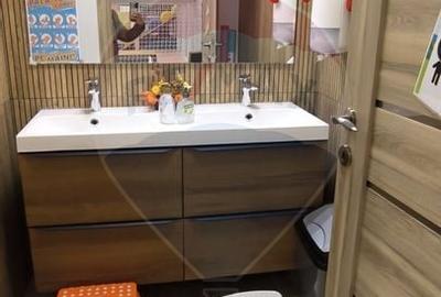 Spatiu comercial de inchiriat - 36