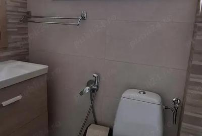 Garsonieră decomandată în Cristian - 10