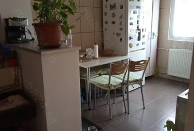 Vand apartament 2 camere cf.1 - 2