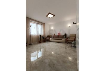 REV2002098 Casa 500mp curte  Crevedia la cheie REV2002098 Casa 500mp curte  Crevedia la cheie - 12