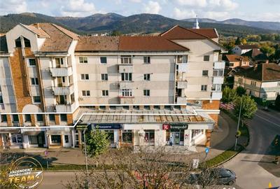 Spațiu comercial, de 626 mp, în Central - 15