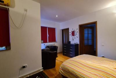 Casă cu 5 camere cu Teren 300 Mp în Mihai Bravu - 3