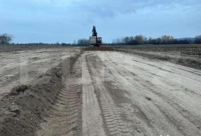 Teren de 800 mp, în Central