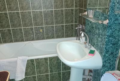 Apartament cu 3 camere decomandat în Exterior Vest - 8