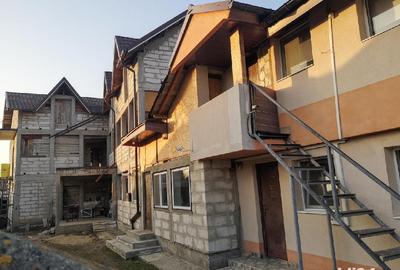 Casă cu 10 camere cu Teren 1500 Mp în Săcueni - 7