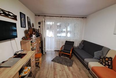 Tomis Nord - Ciresica 3 camere decomandate Parter ideal de locuit / sediu firma. - 2